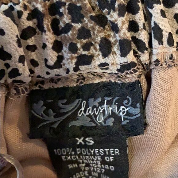 Day trip leopard print sun dress xs - Picture 5 of 5
